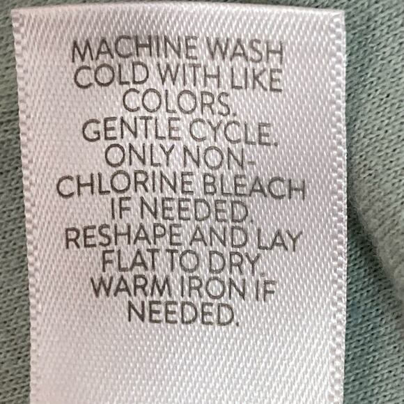 J. Jill Sage Green V-neck Knit Top Front Pockets Casual Coastal Comfy Sz LG - Picture 8 of 8